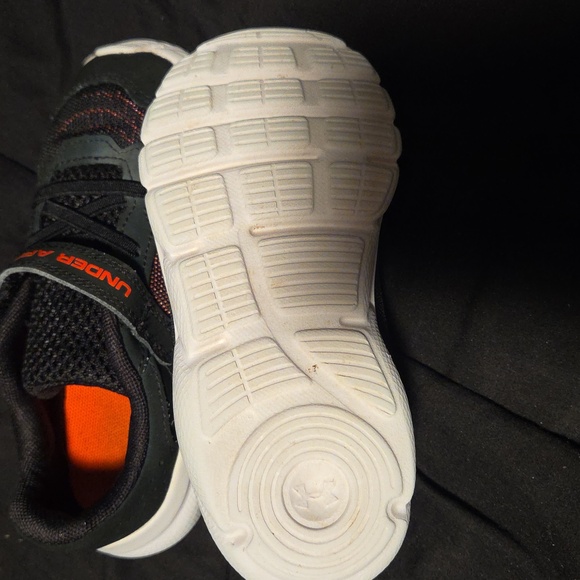 Under Armour Kids' Black and Orange Sneakers - Picture 8 of 12